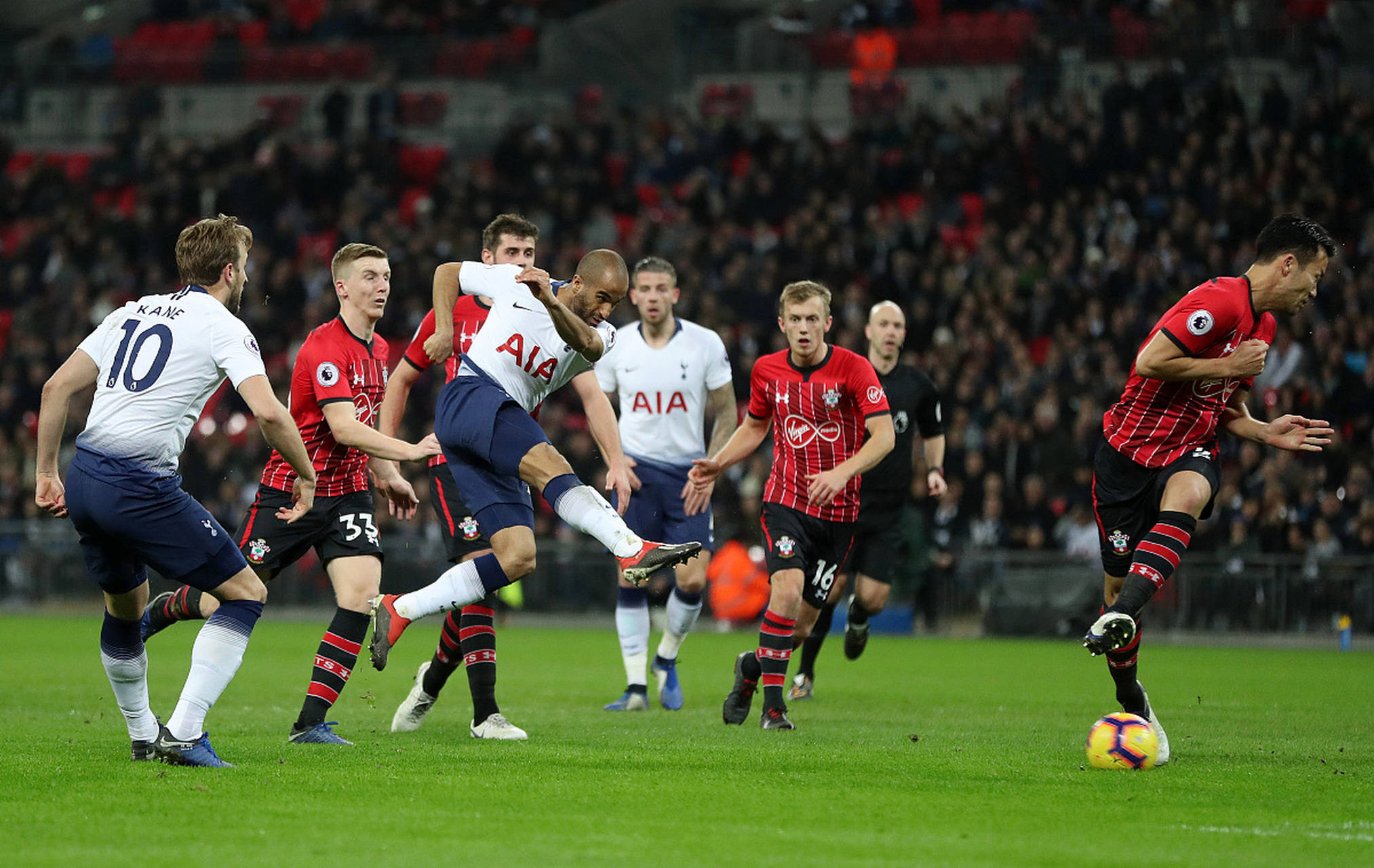 阵容重组以 阵容重组以
