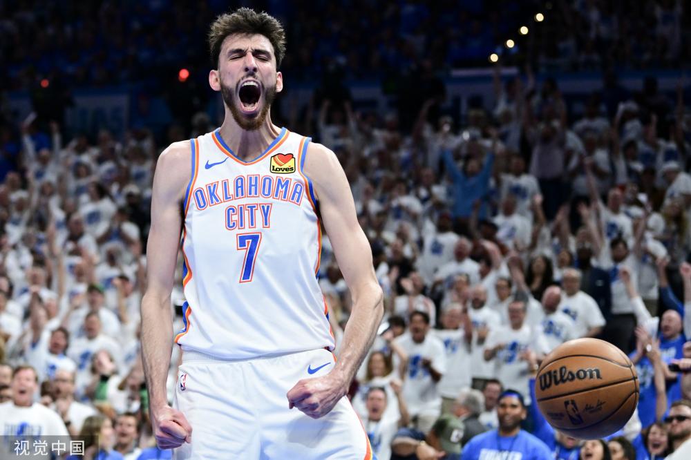 与之对照的 与之对照的